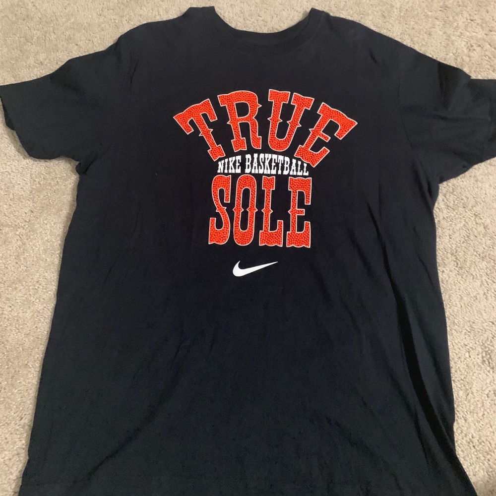 Nike t-shirt basketball